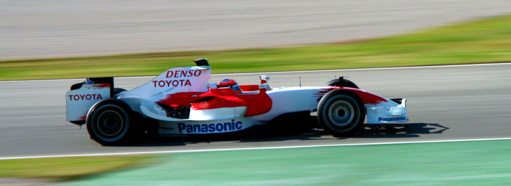 Aston Martin vs Toyota